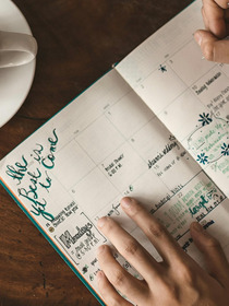 How to Make Your Workday Less Stressful with Simple Systems