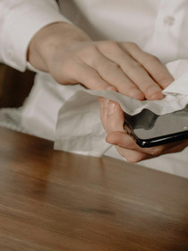 How to Protect Your Phone: Simple Care and Safety Strategies
