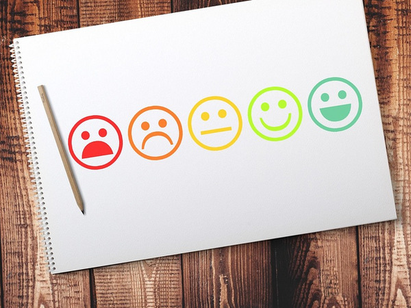 thumbnail of How to Spot Reliable Reviews and Avoid Misinformation Online
